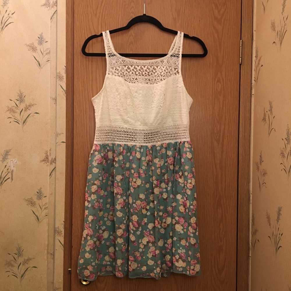 White and green summer dress